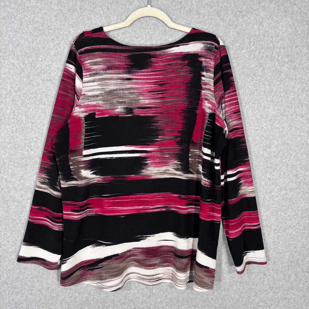 Maggie Southwest Artsy Knit Tunic Top Size 20‎ Red Black Abstract Ruffle Western - Picture 6 of 9